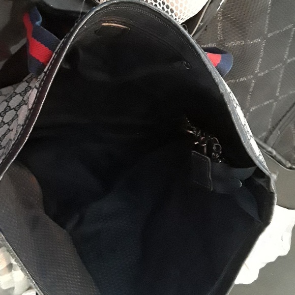 Authentic Gucci Leather Tote - Picture 7 of 7
